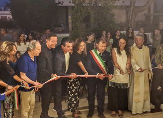 A Taviano l’Amministrazione Tanisi rimette a nuovo e riapre un’altra scuola