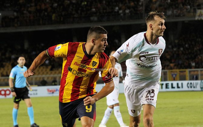 Krstovic la sblocca, Strefezza la chiude: il Lecce batte anche la Salernitana - Corriere Salentino