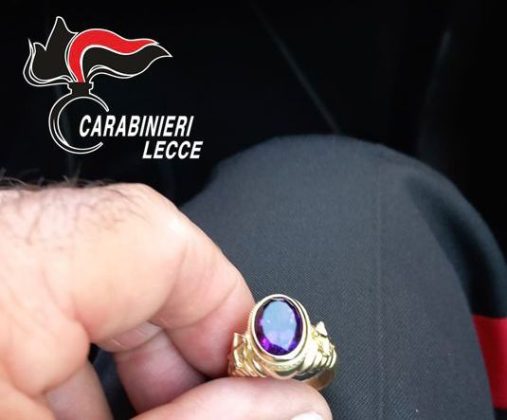 Il furto in chiesa compiuto sotto le telecamere: ritrovato e restituito alla comunità l'anello di San Nicola - Corriere Salentino