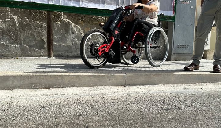 Disabilità, Capoccia (MRS) “Rifanno il marciapiede in viale Grassi e dimenticano di realizzare gli scivoli per i disabili” - Corriere Salentino