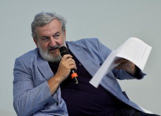 Cabina di regia PNRR: via al tavolo tecnico con le Regioni. Le perplessità di Emiliano: “Il quadro ordinario diventa un pezzo del piano straordinario“