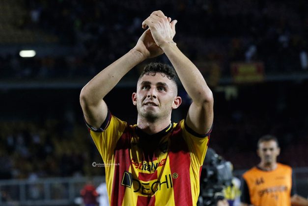 Krstovic la sblocca, Strefezza la chiude: il Lecce batte anche la Salernitana - Corriere Salentino