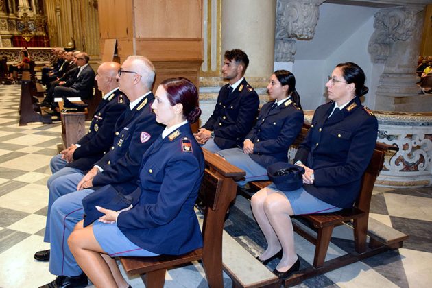 Una pagina Facebook per accorciare le distanze col cittadino: la Questura di Lecce festeggia il patrono sbarcando sui social - Corriere Salentino