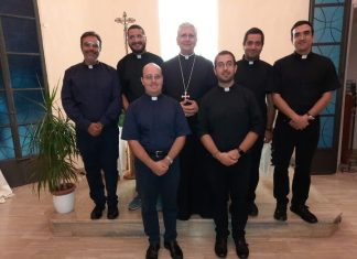 Oggi la Diocesi di Nardò-Gallipoli retta da sua Eccellenza Monsignor Fernando Filograna in Festa, sei giovani diaconi diventano sacerdoti