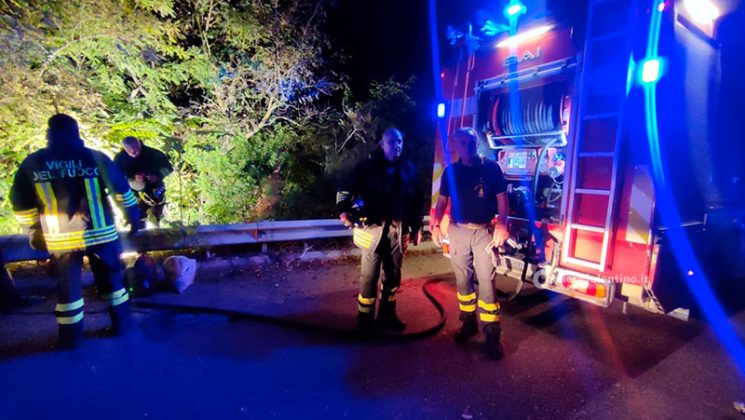 Prima lo schianto, poi l'auto prende fuoco: uomo muore carbonizzato  - Corriere Salentino