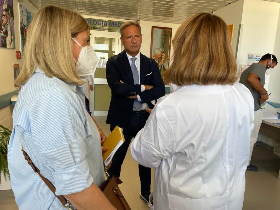 Ispezioni ospedali Asl Lecce, Pagliaro al polo oncologico del Fazzi: “Struttura efficiente, ma si può fare meglio per i pazienti fragili” - Corriere Salentino