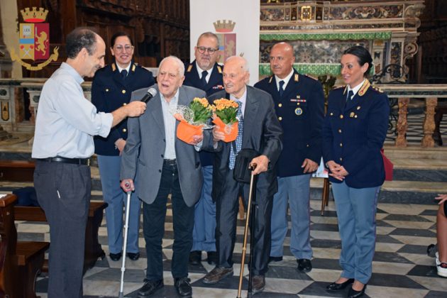 Avviata una campagna di sensibilizzazione alla legalità, polizia incontra gli anziani e i giovani - Corriere Salentino