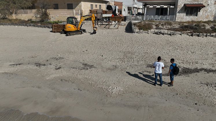Spiaggia e dune prima di tutto. "L'Area Marina Protetta salvaguarda il cordone dunale e chiude i varchi urbani" - Corriere Salentino