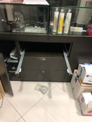 Furto all’alba nel centro benessere, ladri in fuga con incasso e monili - Corriere Salentino