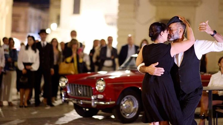 Ruote nella Storia a Galatina è un viaggio nel tempo suggestivo - Corriere Salentino