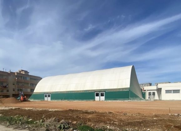 Il cantiere nel cantiere: iniziati i lavori per il parcheggio per la struttura polivalente di via Pasolini di Gallipoli - Corriere Salentino