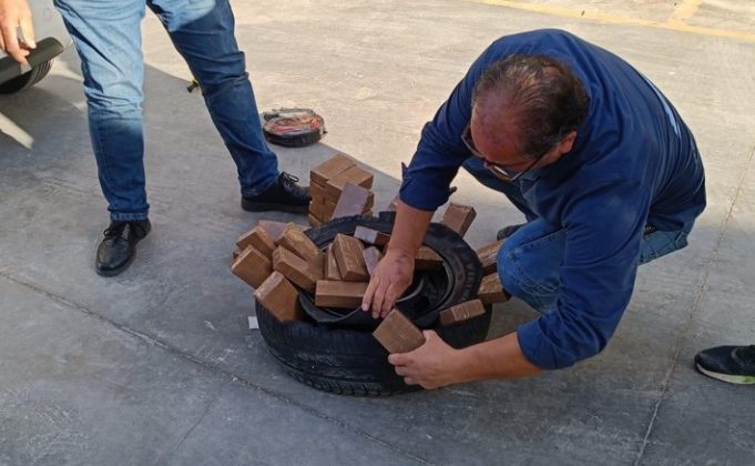 Nella ruota di scorta spunta un carico di eroina: sequestrati 17 chili di droga, in carcere 41enne - Corriere Salentino