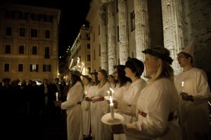 “Settimana Svedese in Puglia” per la Notte delle Candele 2023. Festeggiamenti a Bologna, Roma, Torino e per la seconda volta in Puglia nei comuni di Lecce e Galatina - Corriere Salentino