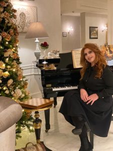 Romina e l'Hotel Tesoretto di Poggiardo: Un Natale Incantato in Salento - Corriere Salentino