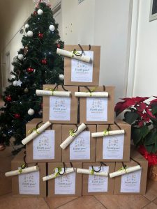 “Eccoti qua! Baby Box 2023”. Il regalo dell’amministrazione di Vernole ai nuovi nati e alle loro famiglie - Corriere Salentino