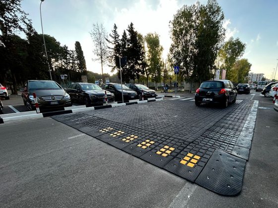 Completati altri 5 attraversamenti rialzati in gomma. Previsti altri sei in bitume nel nuovo anno - Corriere Salentino