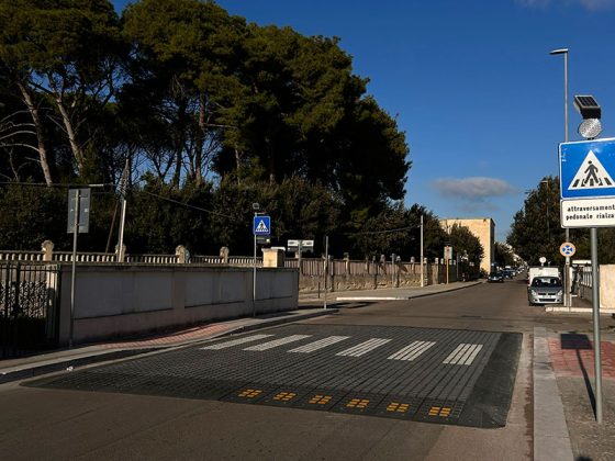 Completati altri 5 attraversamenti rialzati in gomma. Previsti altri sei in bitume nel nuovo anno - Corriere Salentino