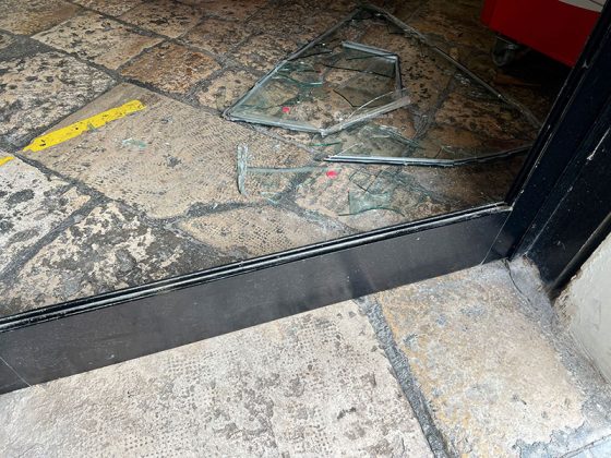 Ancora "spaccate": nel mirino finiscono un pub-pizzeria ed un alimentari, ma i colpi sfumano - Corriere Salentino