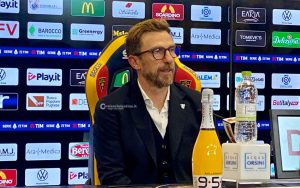 D’Aversa commosso: “Dedico la vittoria a mia madre”. Di Francesco: “Vittoria del Lecce meritata. Qui io e mio figlio ricordi bellissimi” - Corriere Salentino