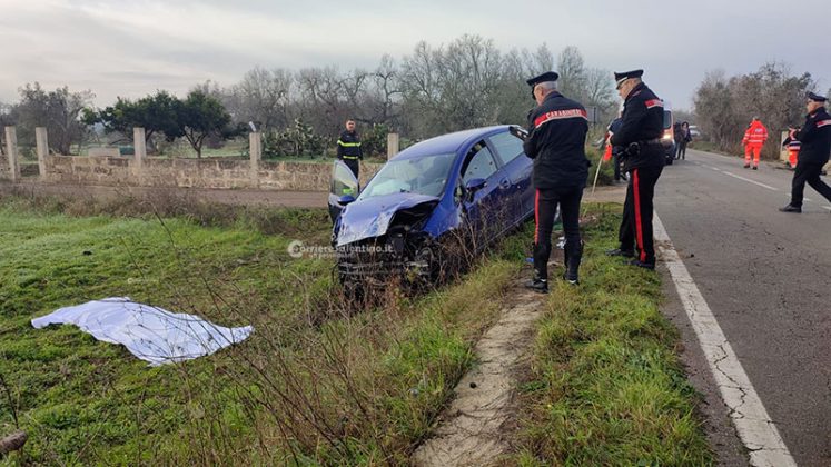 Tragedia nel basso Salento, perde il controllo della Punto e si ribalta: muore 23enne - Corriere Salentino