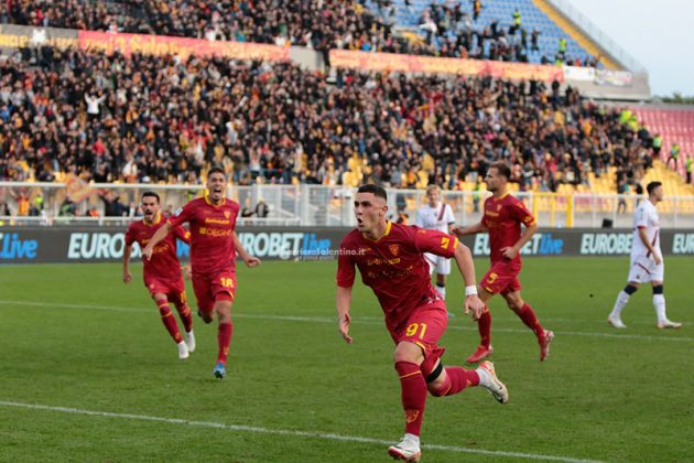 Falcone in area avversaria si procura un rigore allo scadere, Piccoli riacciuffa il Bologna dal dischetto: 1 a 1 - Corriere Salentino