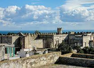 Quell’antico omaggio alla promessa sposa, in altre parole il corteo dei mascarani