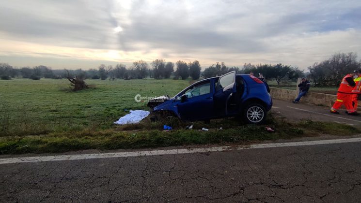 Tragedia nel basso Salento, perde il controllo della Punto e si ribalta: muore 23enne - Corriere Salentino