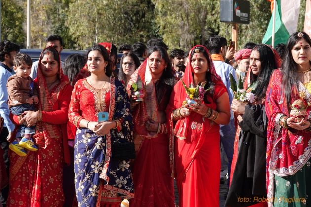 La numerosa comunità indiana festeggia a Lecce il tempio indiano Ram Mandir - Corriere Salentino