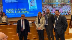 Presentato dagli specialisti salentini il manuale teorico pratico sul linfedema, una patologia sempre più frequente con cui imparare a convivere - Corriere Salentino