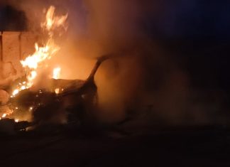 Attentato nel Capo di Leuca, alle fiamme l’auto del sindaco di Castrignano del Capo. La solidarietà di Anci