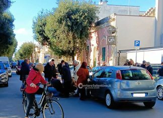 Urtato da un’auto mentre attraversa la strada: corsa in ospedale per un anziano