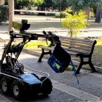 Allarme bomba nella Villa Comunale: gli artificieri intervengono con il robot e mettono l'area in sicurezza - Corriere Salentino