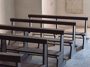 Raccolta fondi per il restauro della Chiesa di vico Galileo Galilei, a Santa Maria al Bagno: i commercianti scendono in campo - Corriere Salentino