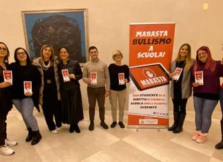 MaBasta entra nelle scuole della città