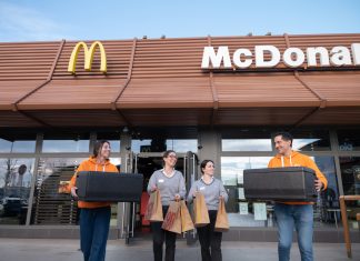 A Lecce McDonald’s e Fondazione Ronald McDonald insieme alla Parrocchia San Massimiliano Kolbe donano 80 pasti caldi a settimana a chi è in difficoltà