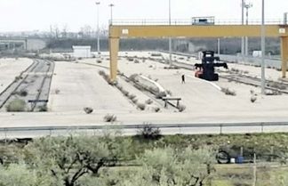 Stazione di idrogeno nel Salento, via il vincolo di rischio incidente rilevante sul monumento allo spreco (un’occasione persa per l’agricoltura)