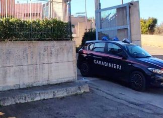 Dieci anni di maltrattamenti, dopo l’ultima lite scattano le manette per un 62enne