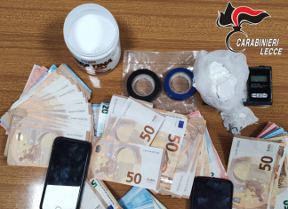 In casa mezzo etto di cocaina e quasi 7.000 euro in contanti, scatta l’arresto per un 27enne