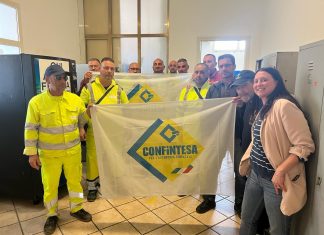 Stato di agitazione dei lavoratori Ecotecnica di Porto Cesareo: “Vogliamo lo stipendio di febbraio”