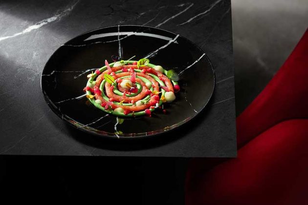 Classé Restaurant: a Lecce l’alta cucina si fonde con l’arte dello chef Ivan Tronci e la passione di Simone De Mitri. Il racconto di un’avventura di successo con le parole dei suoi protagonisti - Corriere Salentino