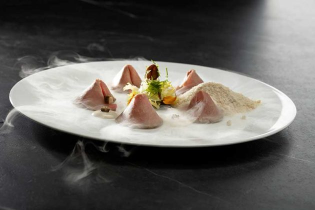 Classé Restaurant: a Lecce l’alta cucina si fonde con l’arte dello chef Ivan Tronci e la passione di Simone De Mitri. Il racconto di un’avventura di successo con le parole dei suoi protagonisti - Corriere Salentino