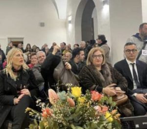 Inaugurata la Biblioteca comunale a San Donato. Il sindaco Quarta, questo un fiore all’occhiello, già pronta una ricca rassegna culturale - Corriere Salentino