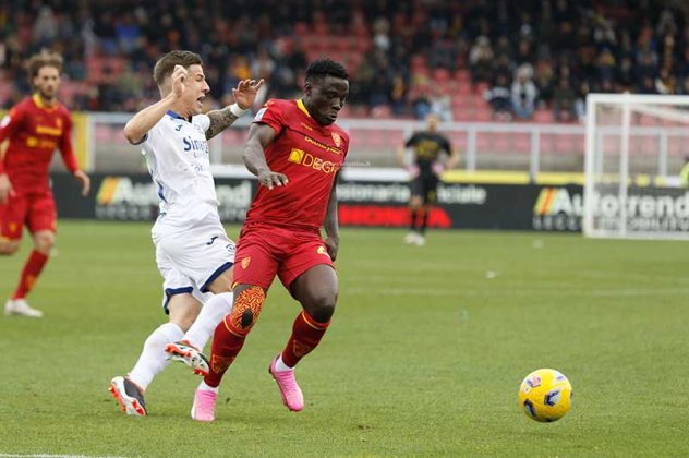 Contro il Verona l'ennesima sconfitta, per il Lecce la "zona rossa" è sempre più vicina - Corriere Salentino