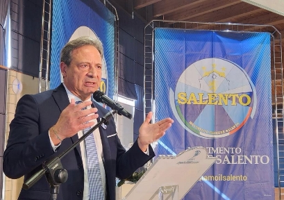 Entusiasmo travolgente al Tiziano per il convegno organizzato dal MRS con il ministro Fitto e la sen. Poli Bortone, candidato sindaco di Lecce - Corriere Salentino