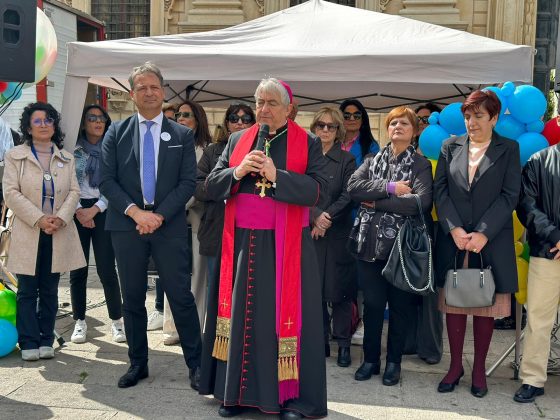 Domenica delle Palme, Cuore Amico: emozioni e solidarietà in piazza Duomo con Monsignor Seccia - Corriere Salentino