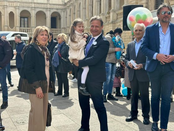 Domenica delle Palme, Cuore Amico: emozioni e solidarietà in piazza Duomo con Monsignor Seccia - Corriere Salentino