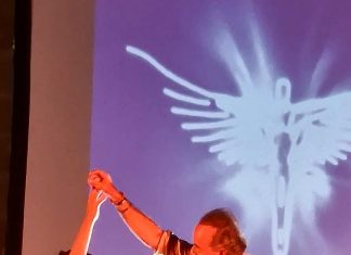 “Di sana e robusta Costituzione”: la Costituzione italiana raccontata da figlio a padre attraverso l’Arte di tutti i tempi