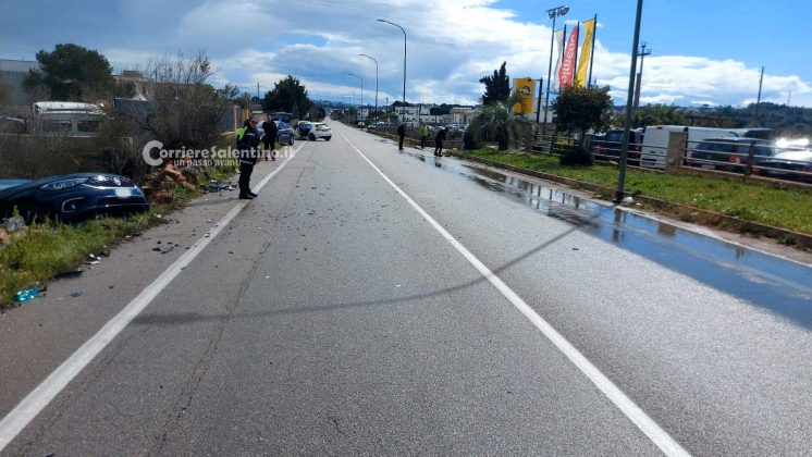 Violento impatto sulla statale 275: due feriti trasportati in ospedale - Corriere Salentino