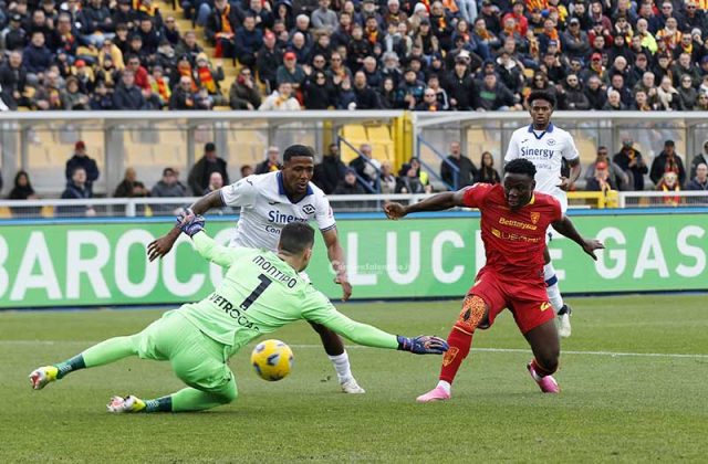 Contro il Verona l'ennesima sconfitta, per il Lecce la "zona rossa" è sempre più vicina - Corriere Salentino