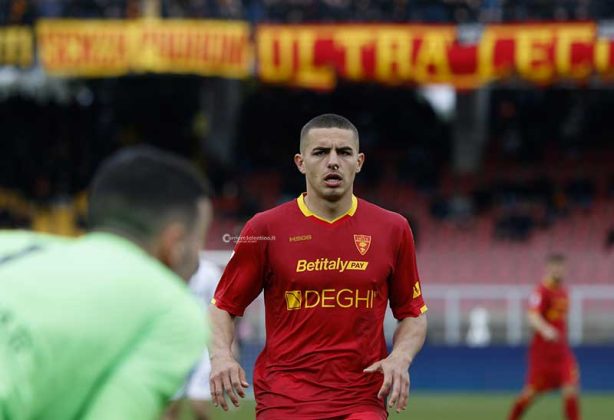 Contro il Verona l'ennesima sconfitta, per il Lecce la "zona rossa" è sempre più vicina - Corriere Salentino